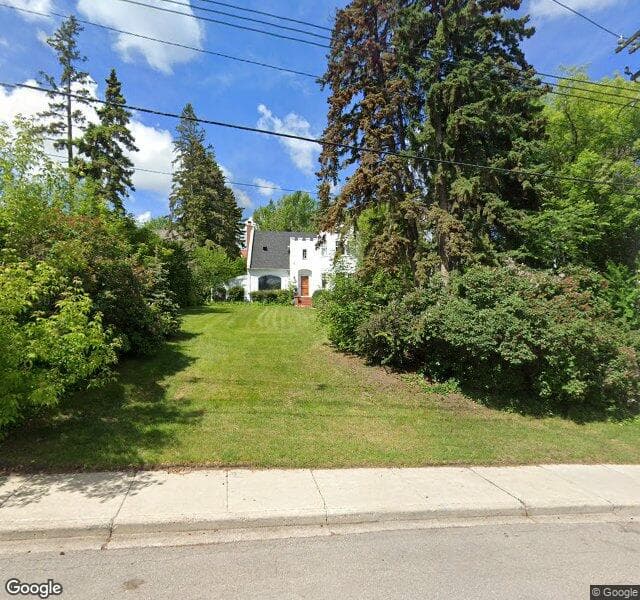 Street view of 2201 7 Street SW, Calgary