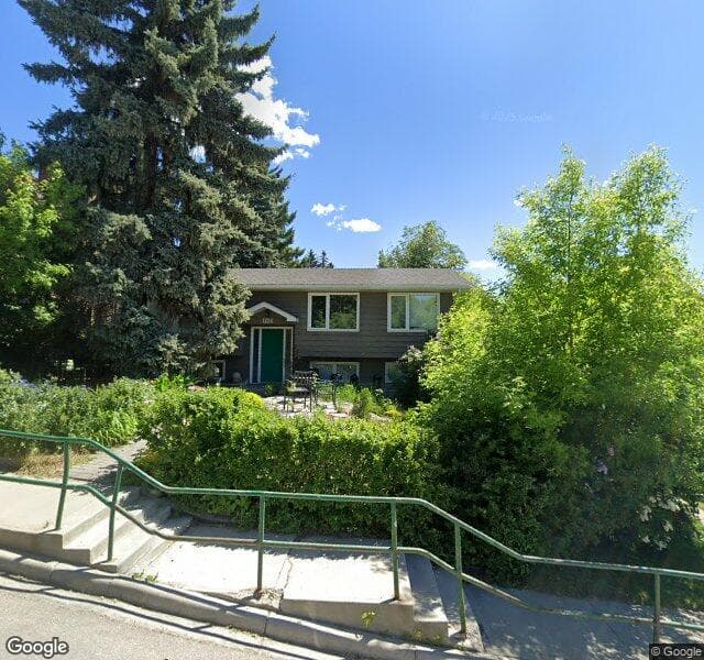 Street view of 1124 15 Street NW, Calgary