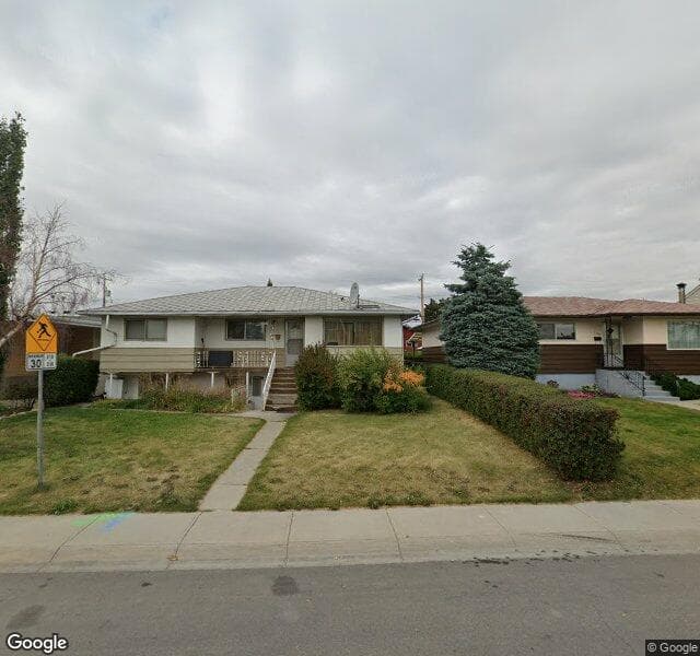 Street view of 1133 40 Street SW, Calgary