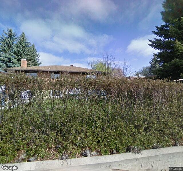 Street view of 931 Thorneycroft Drive NW, Calgary