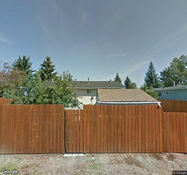 Street view of 643 Queen Charlotte Drive SE, Calgary