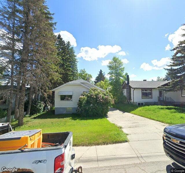 Street view of 1432 28 Street SW, Calgary