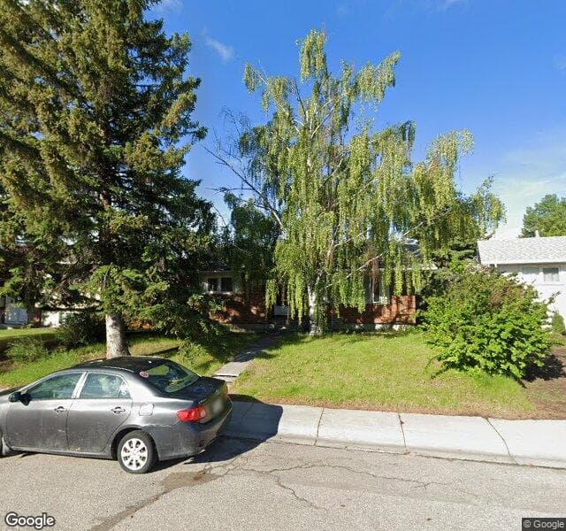 Street view of 448 Glamorgan Crescent SW, Calgary