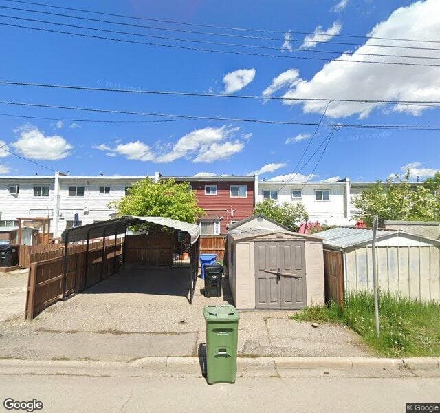 Street view of 414 Garry Crescent NE, Calgary
