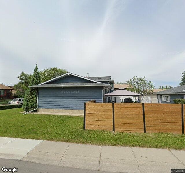 Street view of 672 Whiteridge Road NE, Calgary