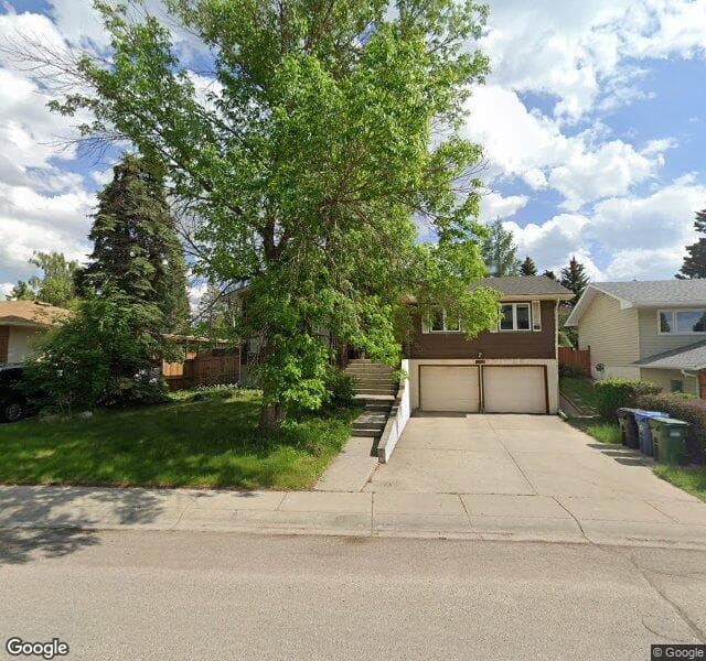 Street view of 3406 Breton Close NW, Calgary