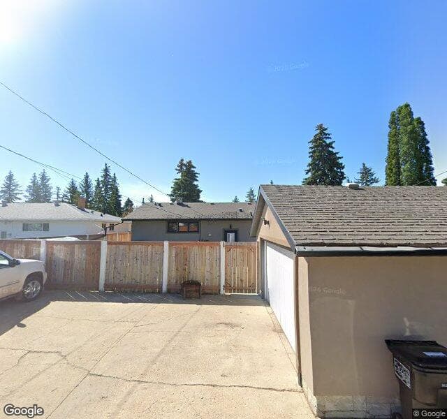 Street view of 227 Lynnwood Way NW, Edmonton
