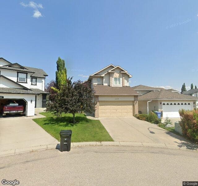 Street view of 307 Douglas Ridge Mews SE, Calgary