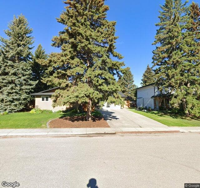 Street view of 663 Wilderness Drive SE, Calgary