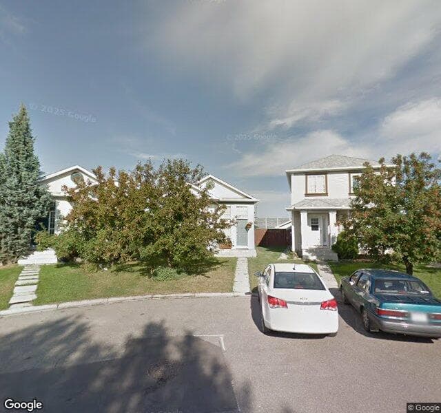 Street view of 440 Mount Lorette Place SE, Calgary
