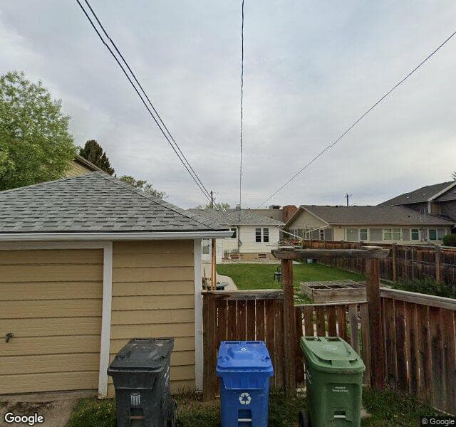 Street view of 527 23 Avenue NW, Calgary