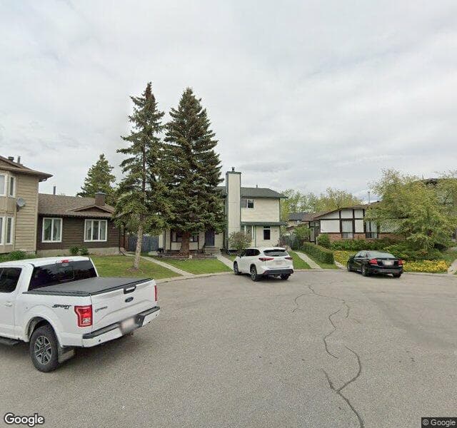 Street view of 22 Deermeade Bay SE, Calgary