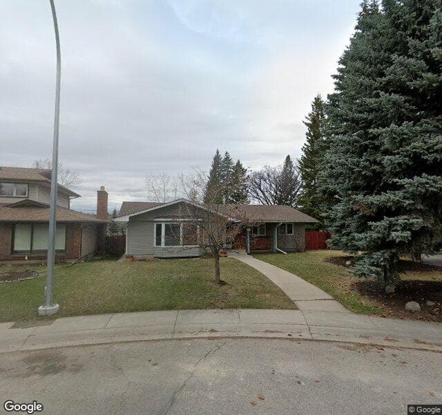 Street view of 132 Lake Wood Place SE, Calgary