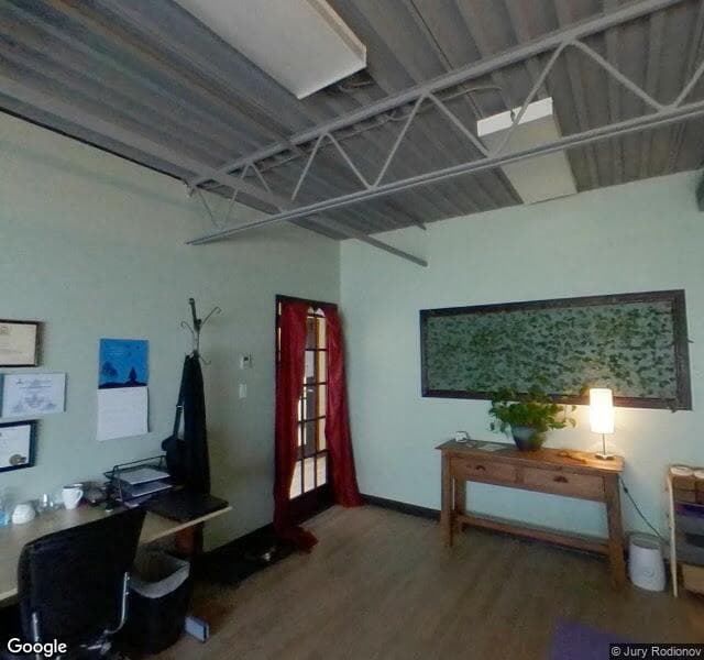Street view of 201-1526 9 Avenue SE, Calgary