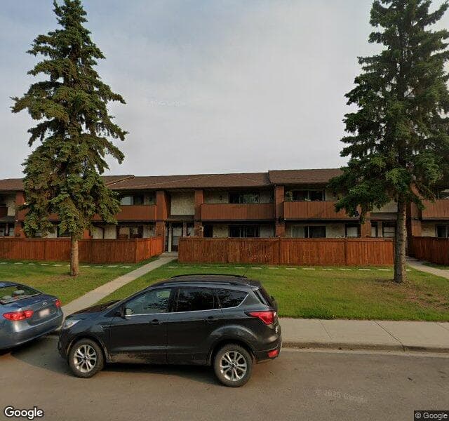 Street view of 913 Lakewood Road N NW, Edmonton