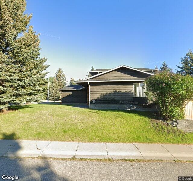 Street view of 364 Oakfern Crescent SW, Calgary