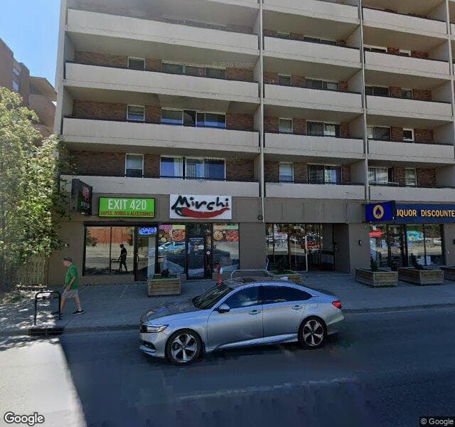 Street view of 202-825 12 Avenue SW, Calgary