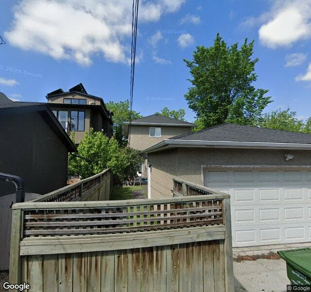 Street view of 464 12 Street NW, Calgary