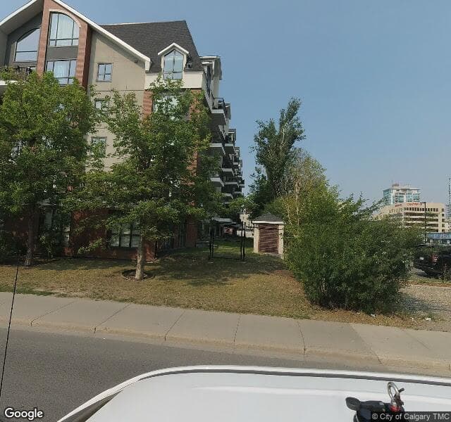 Street view of 310-138 18 Avenue SE, Calgary