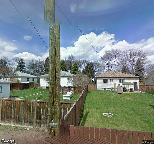 Street view of 709 19 Avenue NW, Calgary