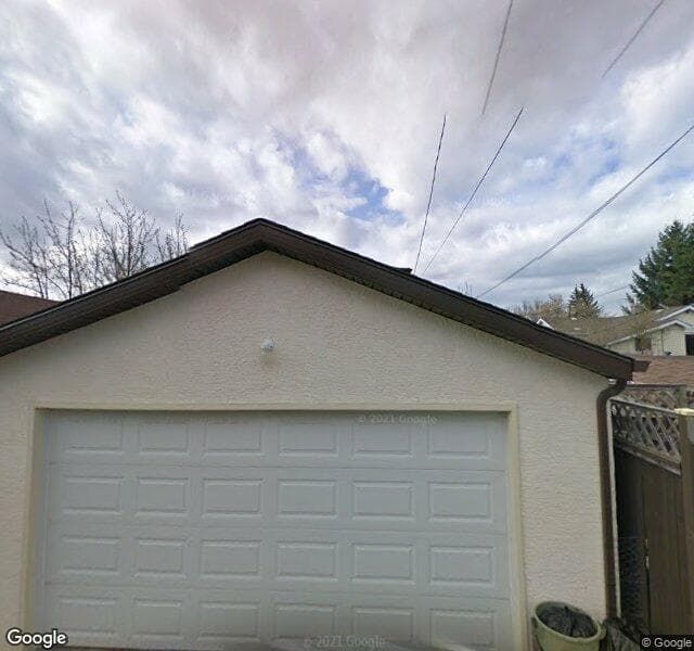 Street view of 216 27 Avenue NE, Calgary
