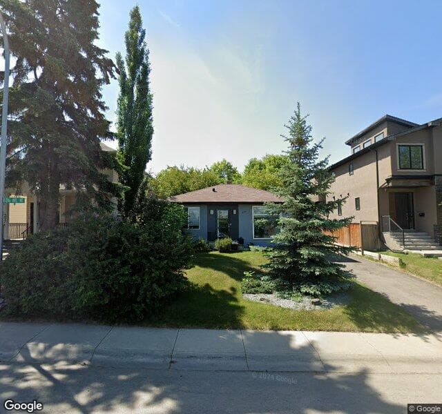 Street view of 239 26 Avenue NE, Calgary
