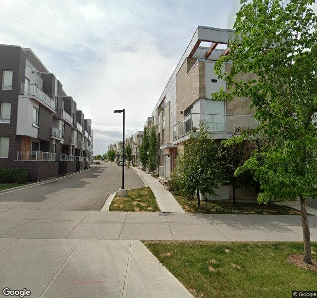 Street view of 4002 Kovitz Lane NW, Calgary