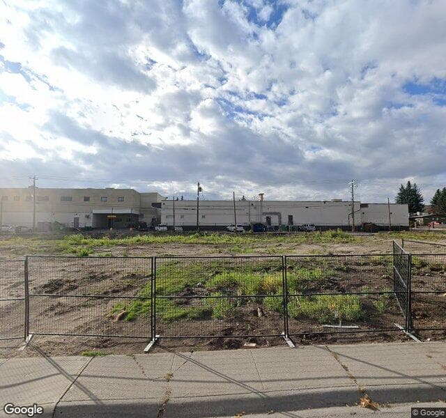Street view of 7625 7 Street SW, Calgary