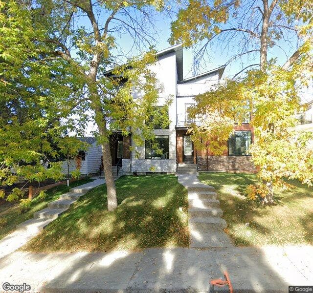 Street view of 927 33A Street NW, Calgary