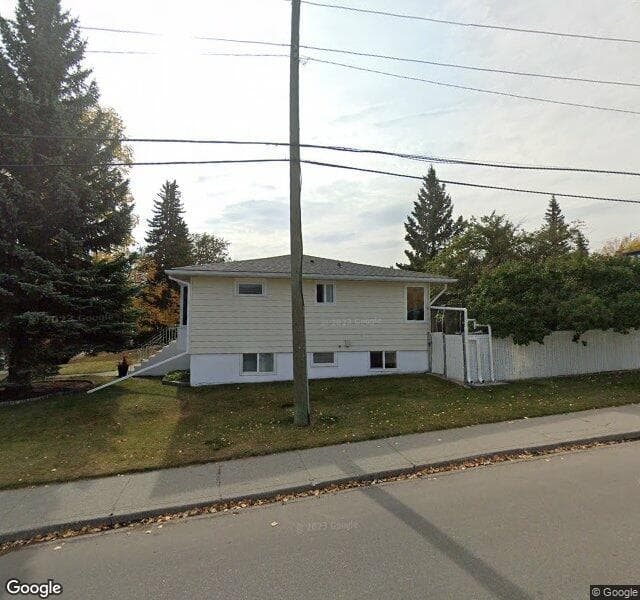 Street view of 3103 33 Street SW, Calgary