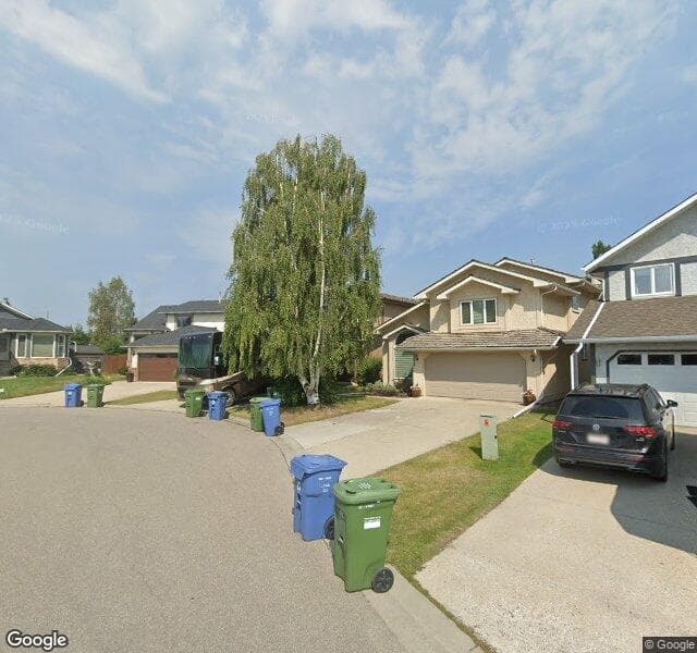 Street view of 777 Woodbriar Place SW, Calgary