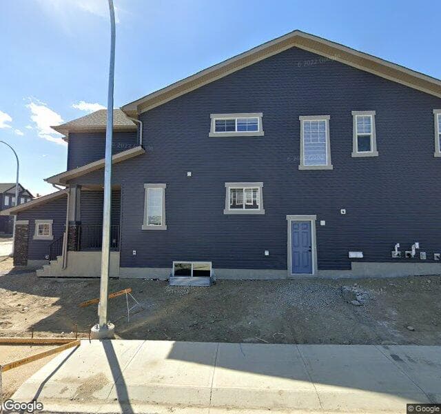 Street view of 28 Evansfield Close NW, Calgary