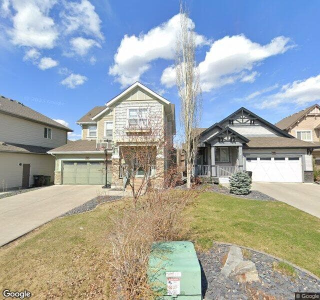 Street view of 810 Hardy Place NW, Edmonton
