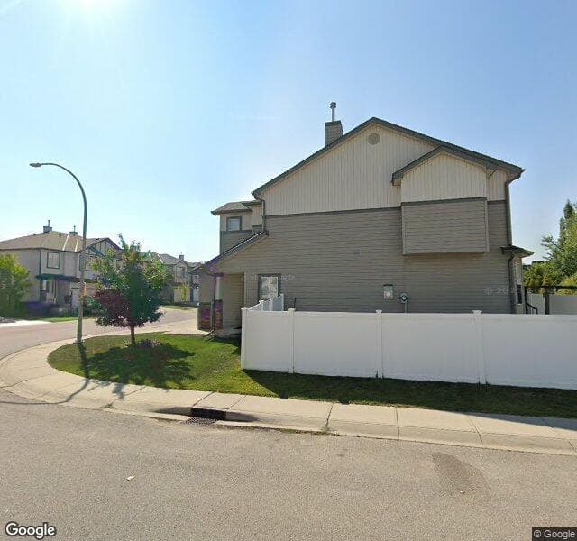 Street view of 22 Everridge Villas SW, Calgary