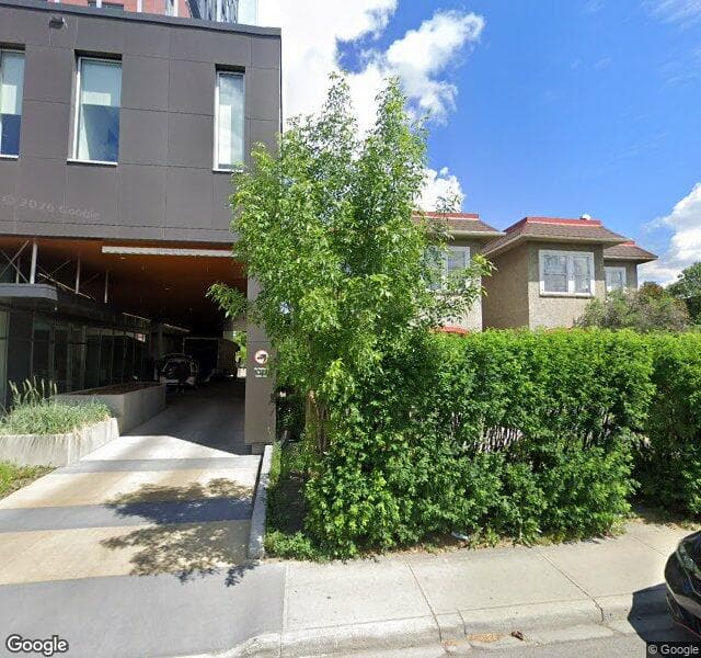 Street view of 514 25 Avenue SW, Calgary