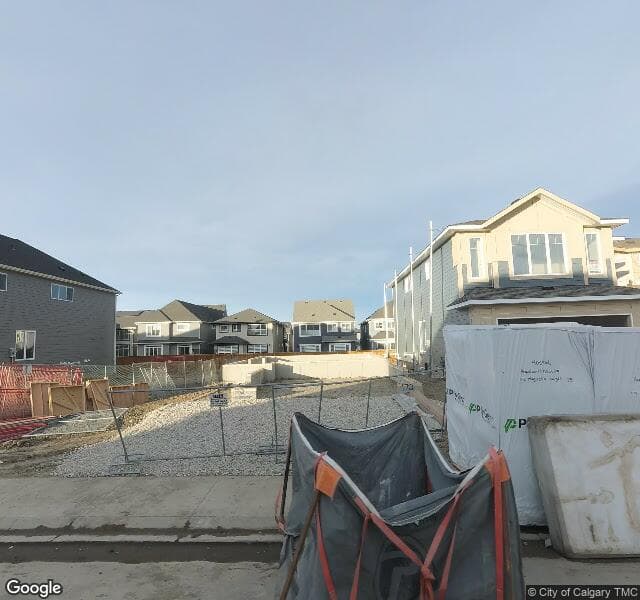 Street view of 172 Magnolia Heights SE, Calgary