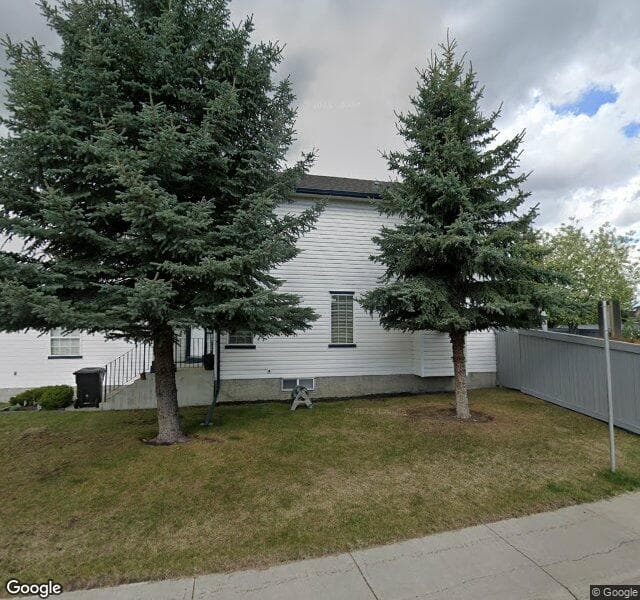 Street view of 2 Shannon Square SW, Calgary