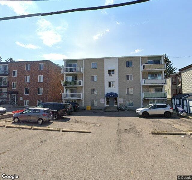 Street view of 101-126 24 Avenue SW, Calgary
