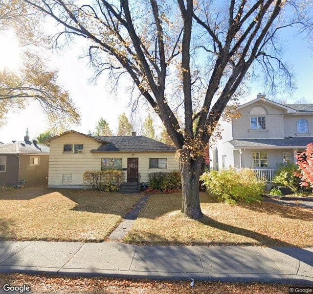 Street view of 523 55 Avenue SW, Calgary