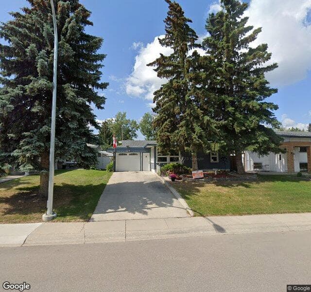 Street view of 10623 Maplebend Drive SE, Calgary