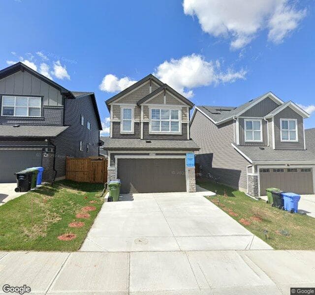Street view of 377 Edith Place NW, Calgary