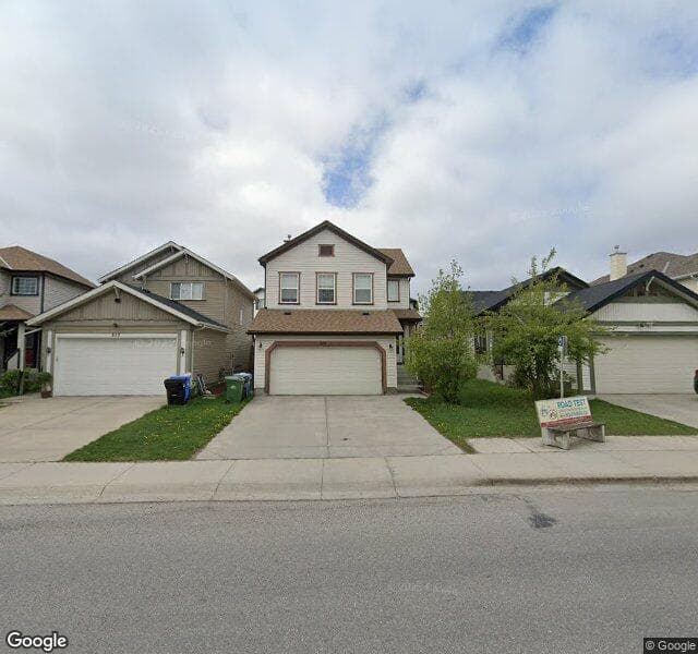Street view of 513 Everridge Drive SW, Calgary