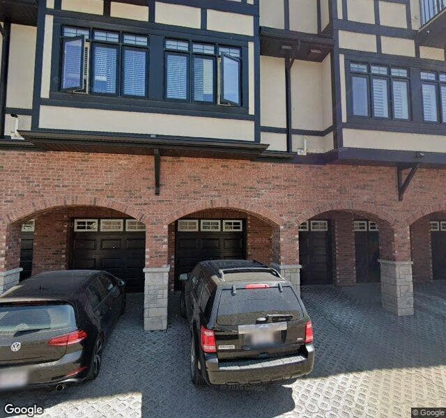 Street view of 904 3 Avenue NW, Calgary