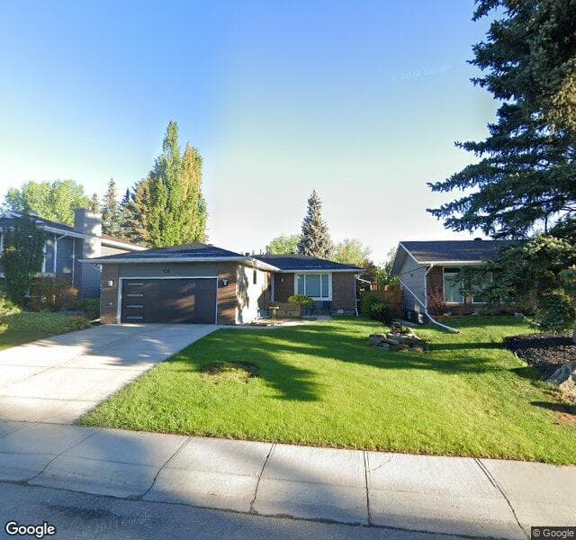 Street view of 432 Parkview Crescent SE, Calgary