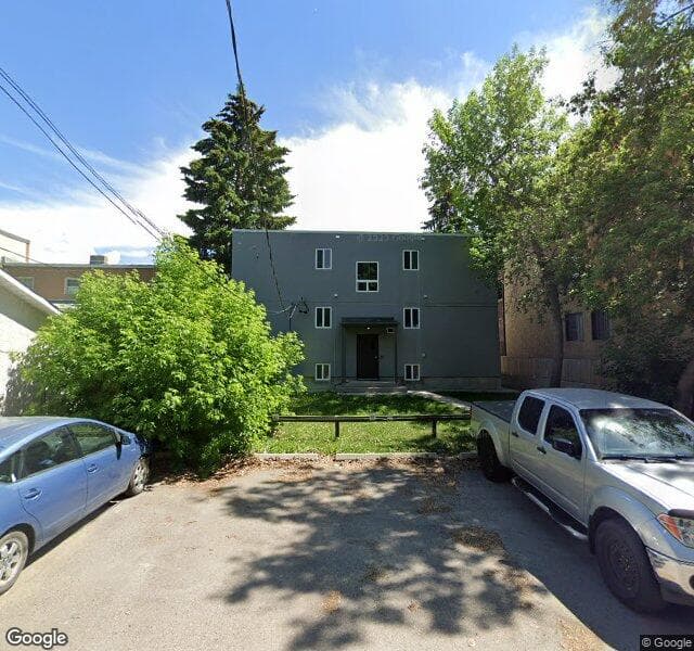 Street view of 612 2 Avenue NW, Calgary