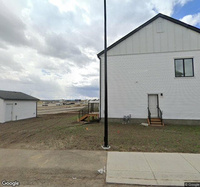 Street view of 1497 Rangeview Drive SE, Calgary