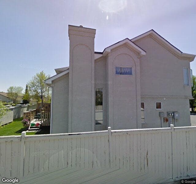 Street view of 8 Sunlake Gardens SE, Calgary