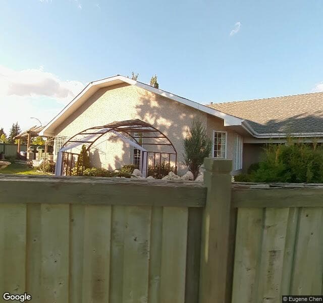 Street view of 1008 Potter Greens Drive NW, Edmonton