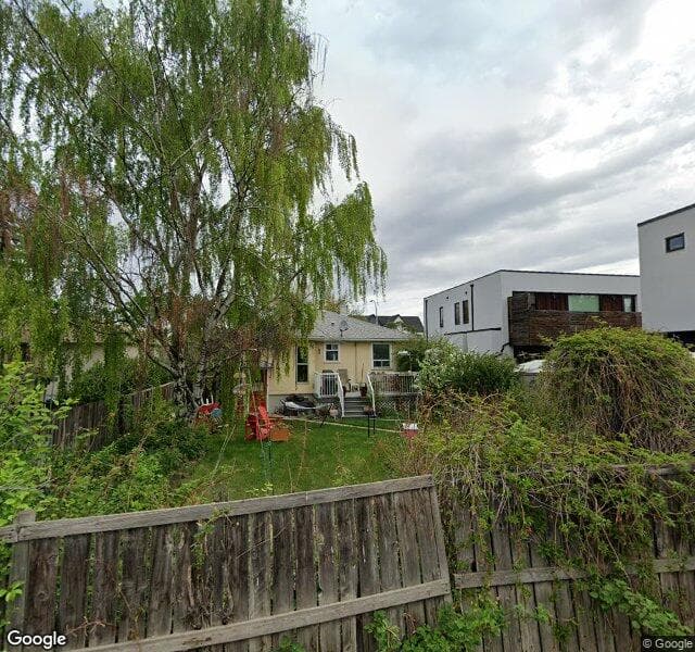 Street view of 707 26 Avenue NW, Calgary