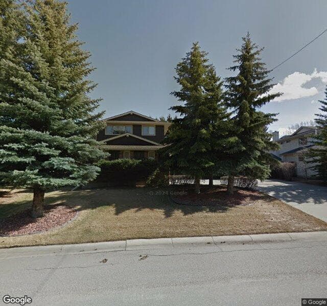Street view of 654 Varsity Estates Crescent NW, Calgary